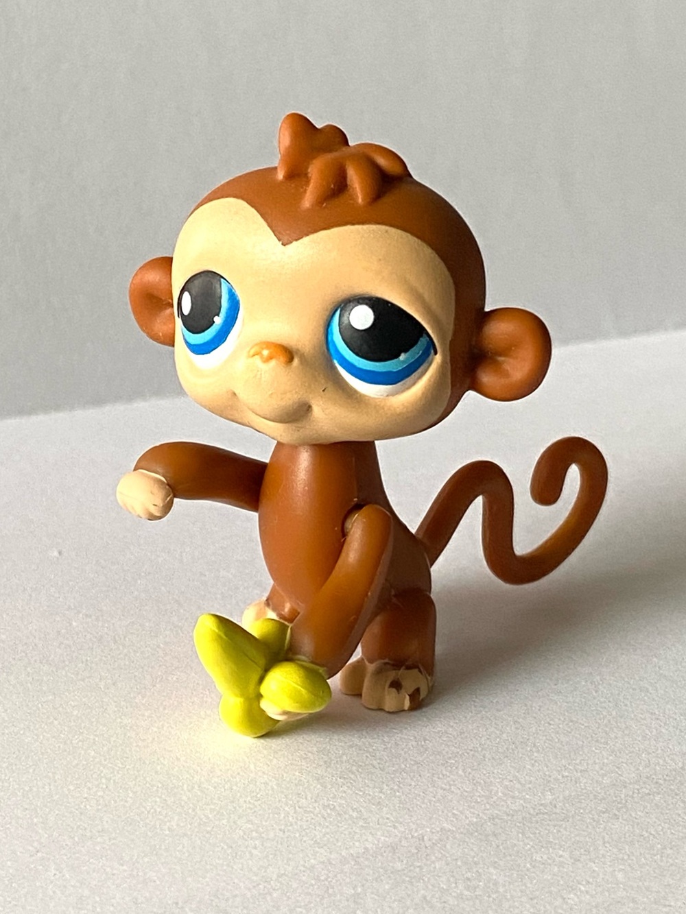 Littlest Pet Shop LPS Monkey with Blue Eyes Hasbro 2005
